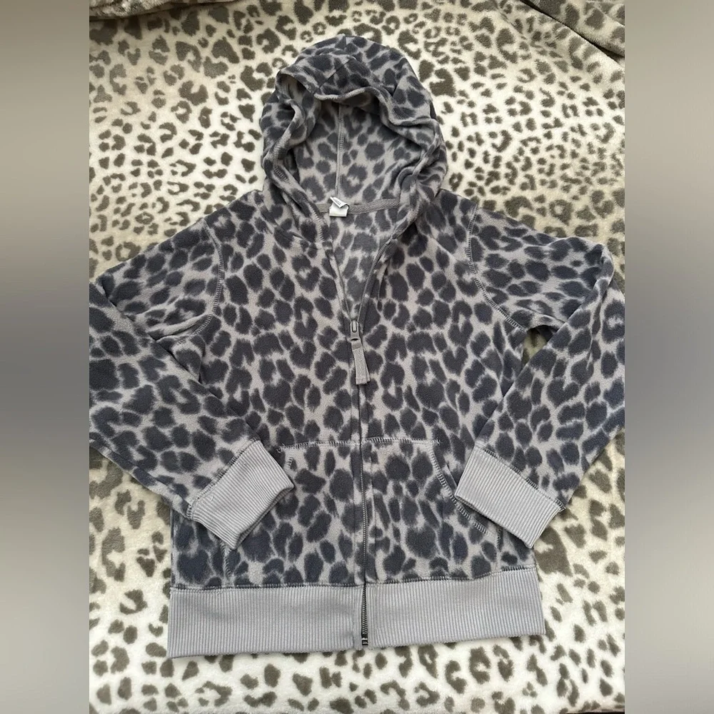 Old Navy Girls Micro Fleece Full Zip Hoodie in Leopard Gray Print Size Small 6 7